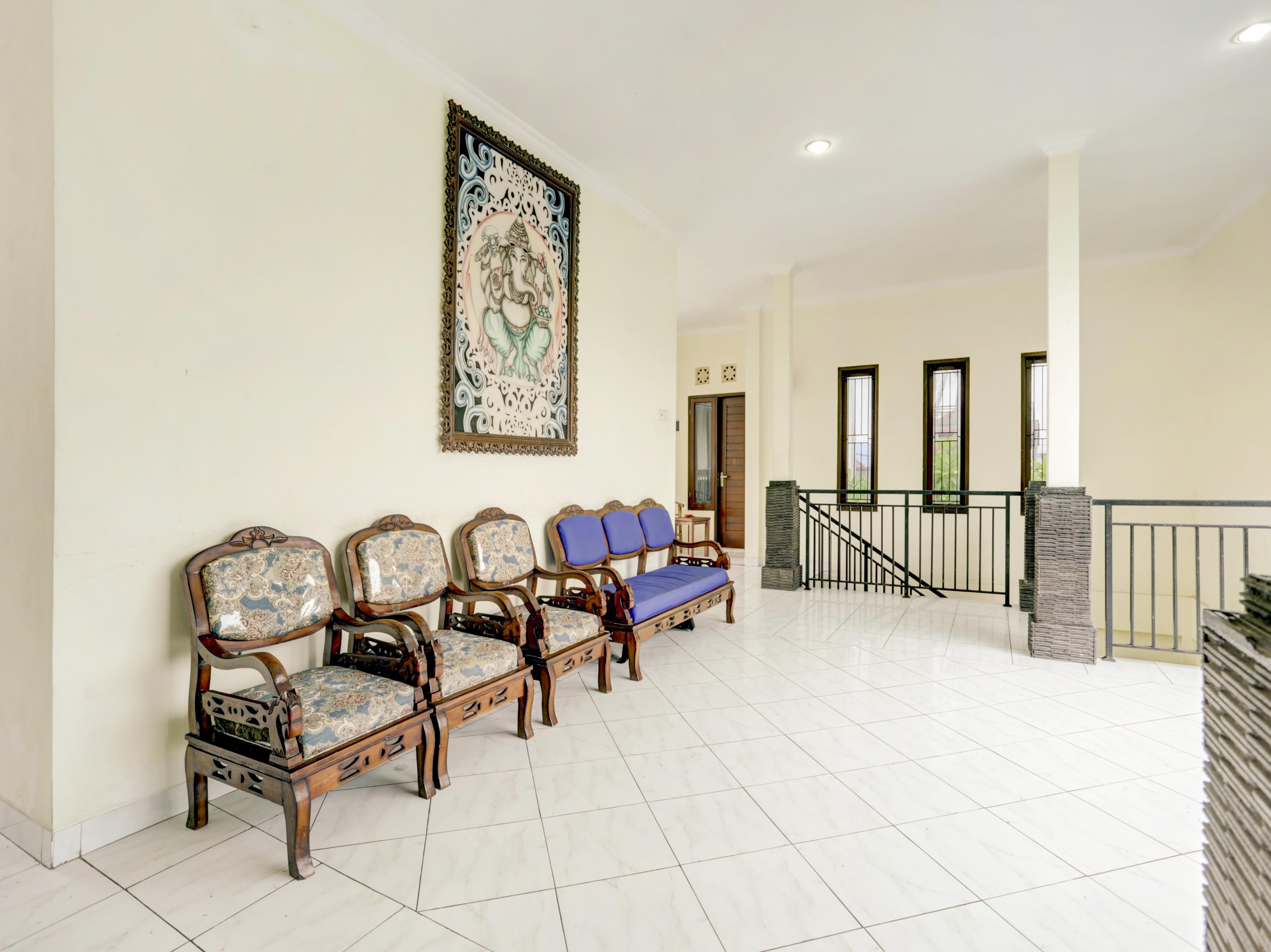 Teges Inn Kuta Кута Екстер'єр фото