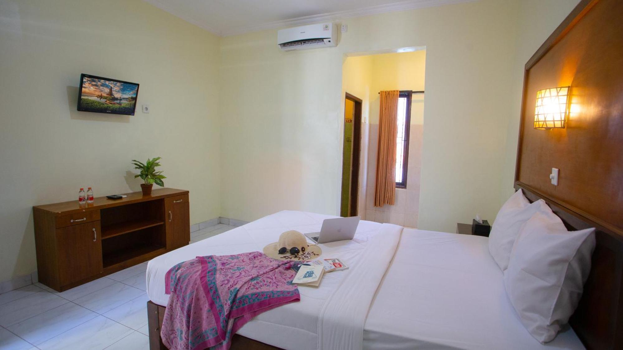 Teges Inn Kuta Кута Екстер'єр фото